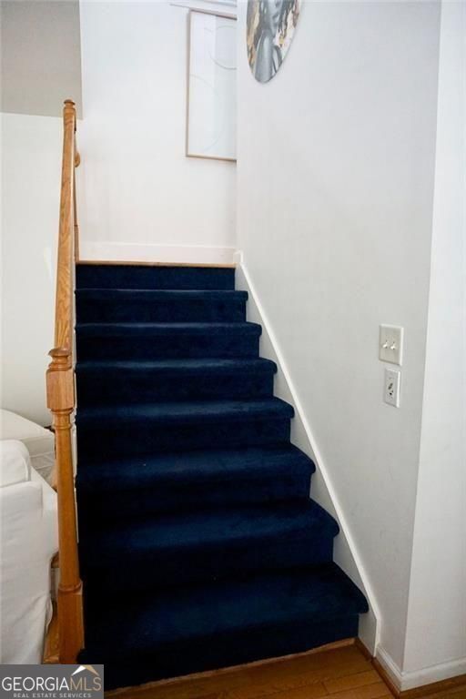 85 Hammock Place SE Atlanta GA 30312
