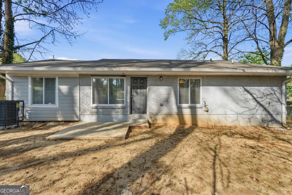 1735 Carter Circle East Point GA 30344