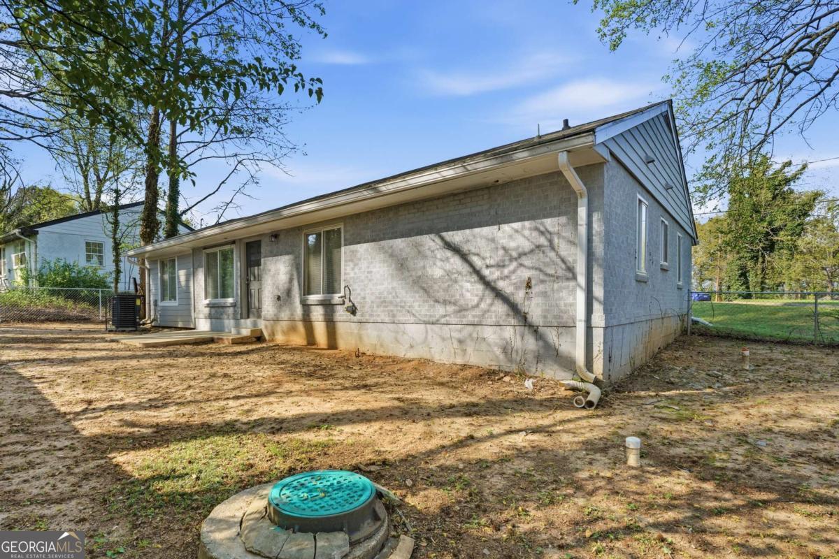 1735 Carter Circle East Point GA 30344