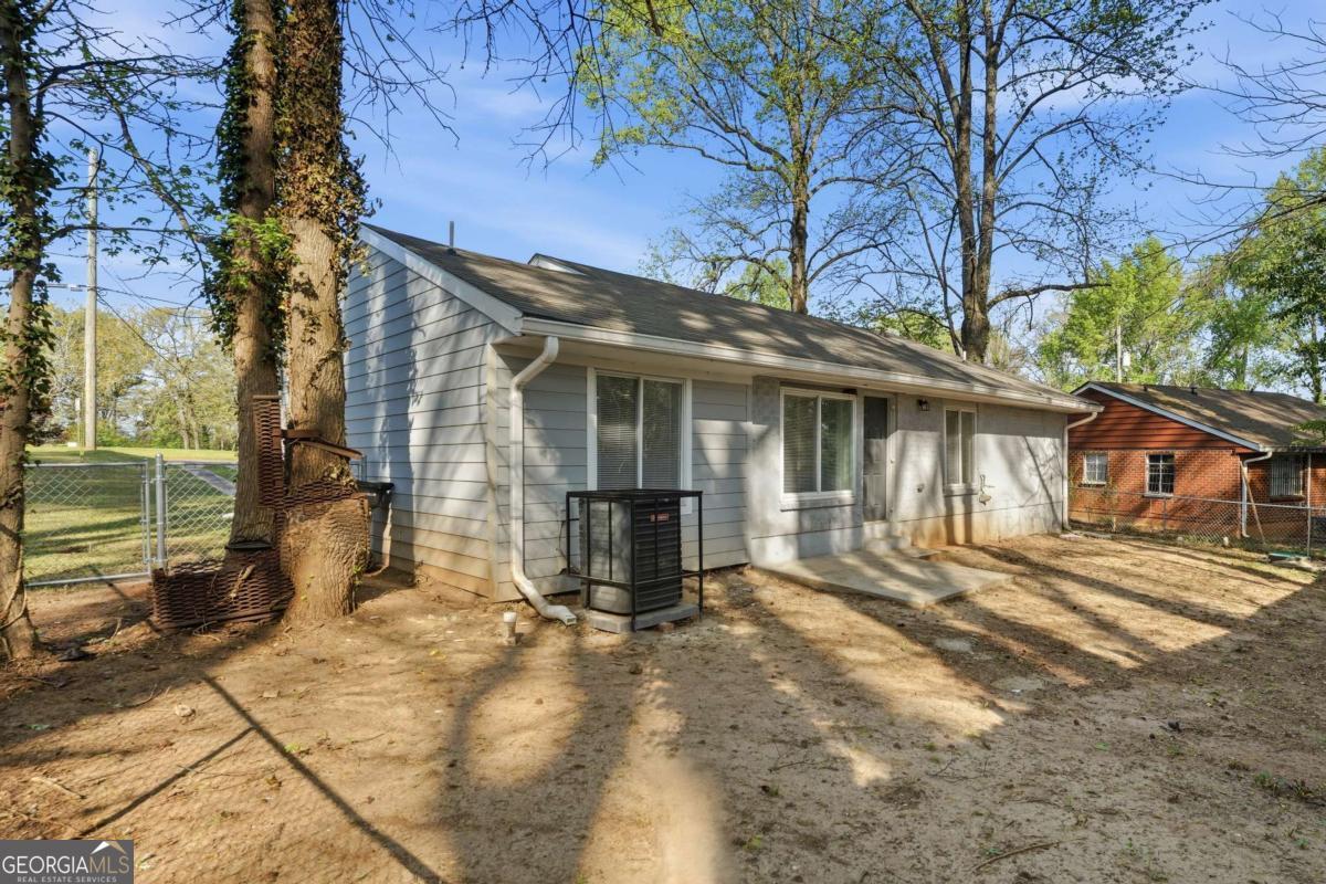 1735 Carter Circle East Point GA 30344