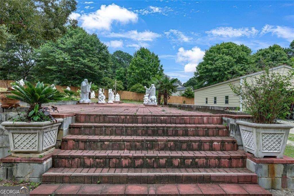 1242 Cooper Road Snellville GA 30078