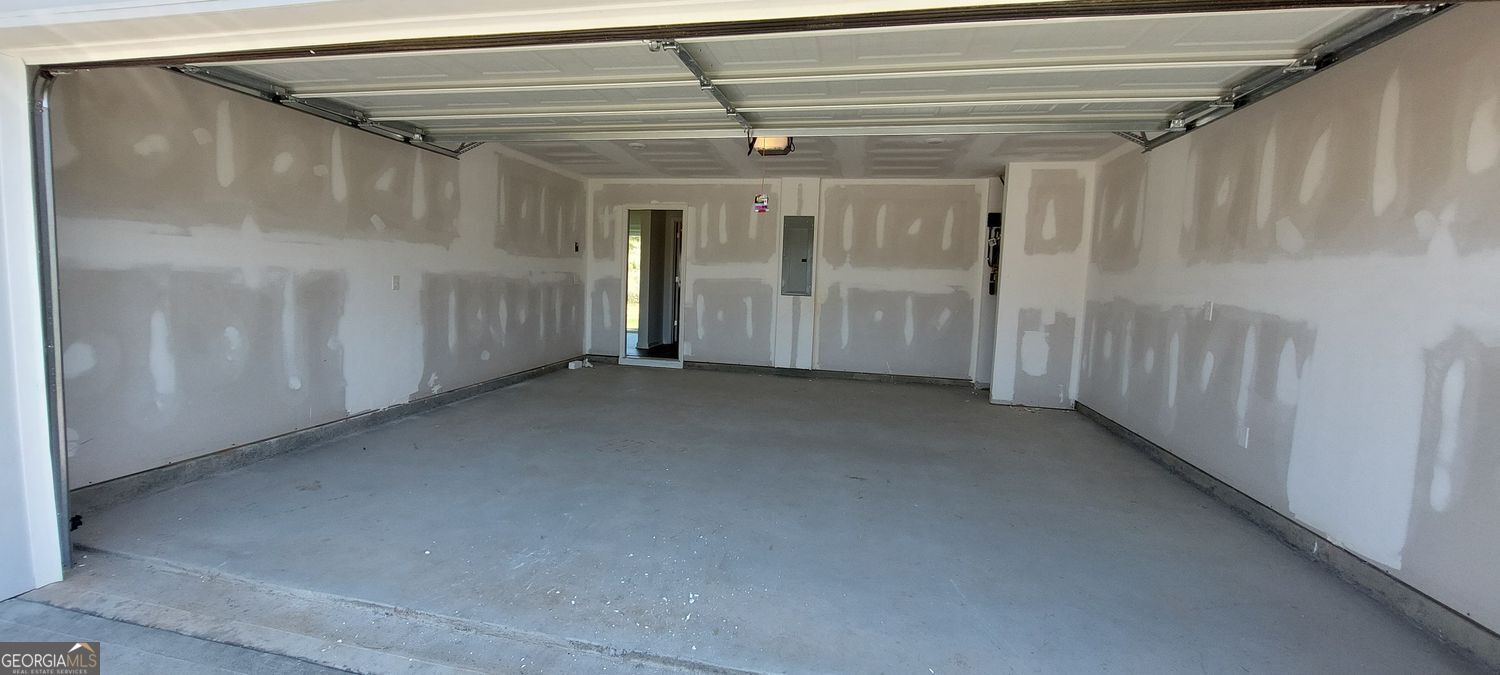 133 Oxford Lane Kingston GA 30145