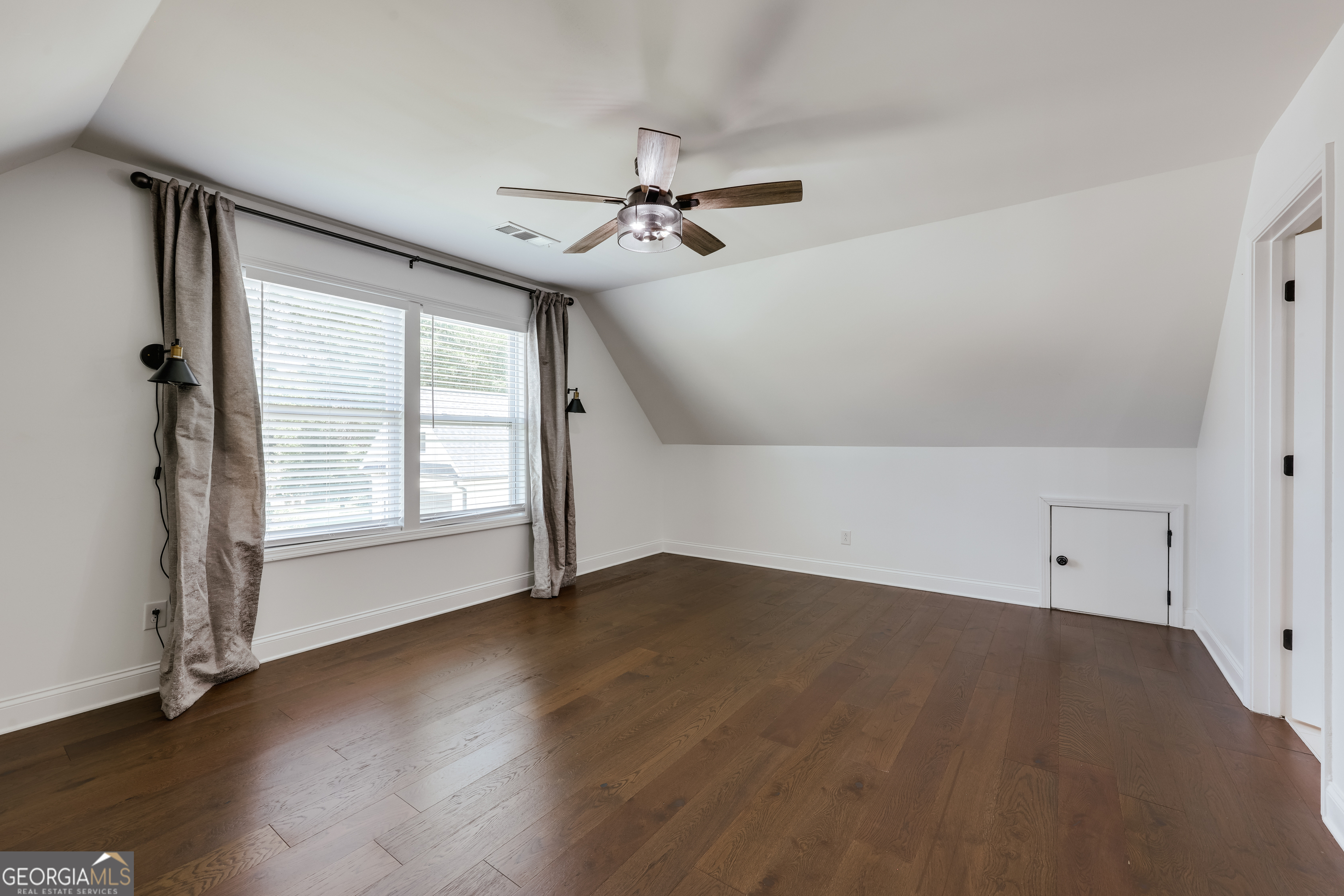 499 Little Oak Street Athens GA 30601