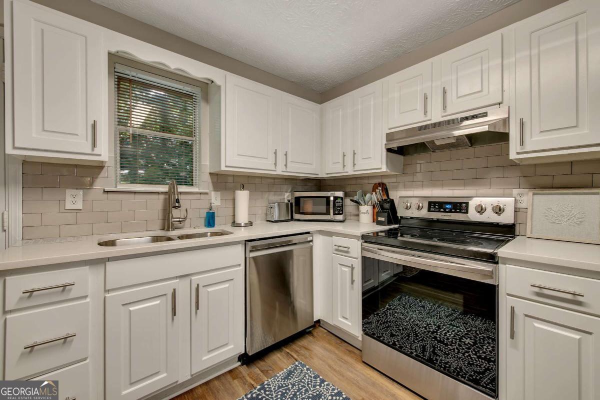 4375 Coopers Creek Drive SE Smyrna GA 30082