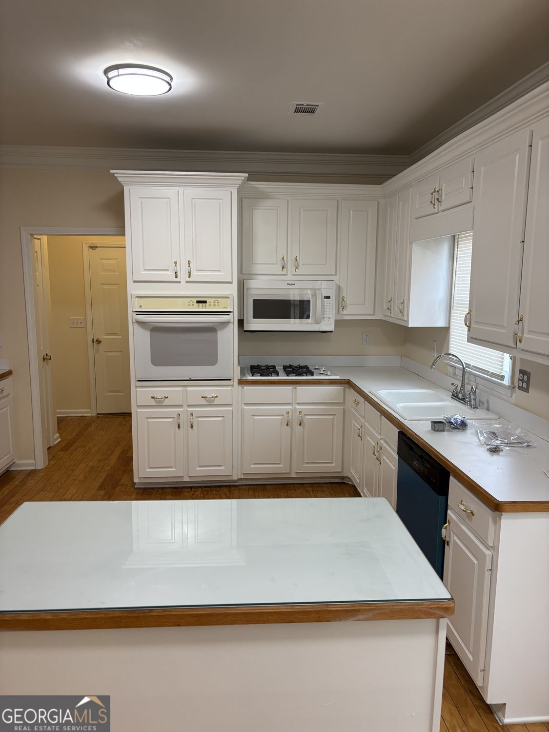 220 Cross Creek Drive Lilburn GA 30047