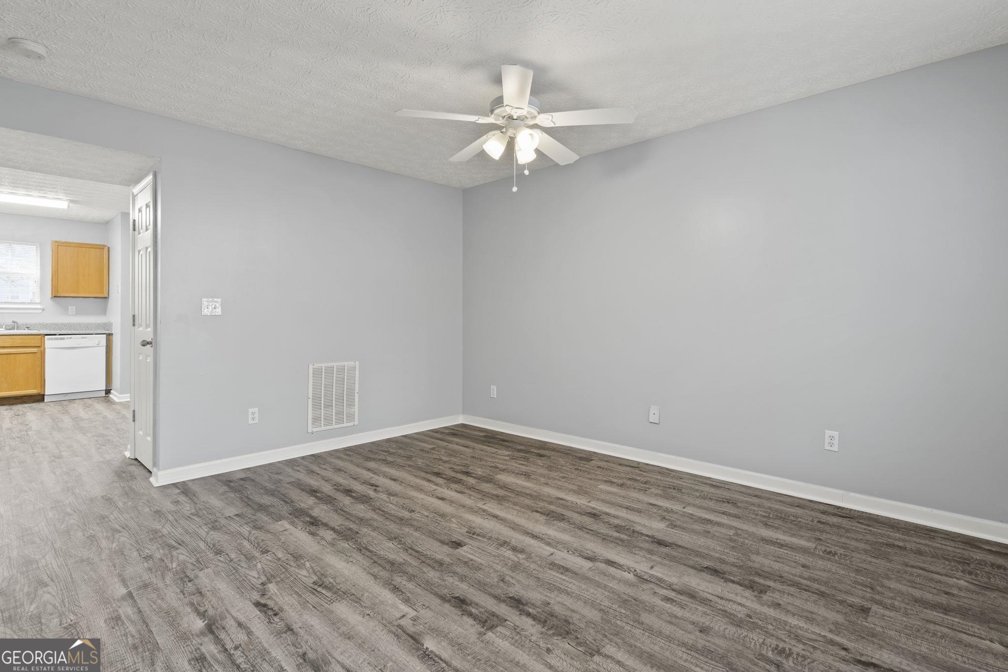 1469 N 42 Highway Jackson GA 30233