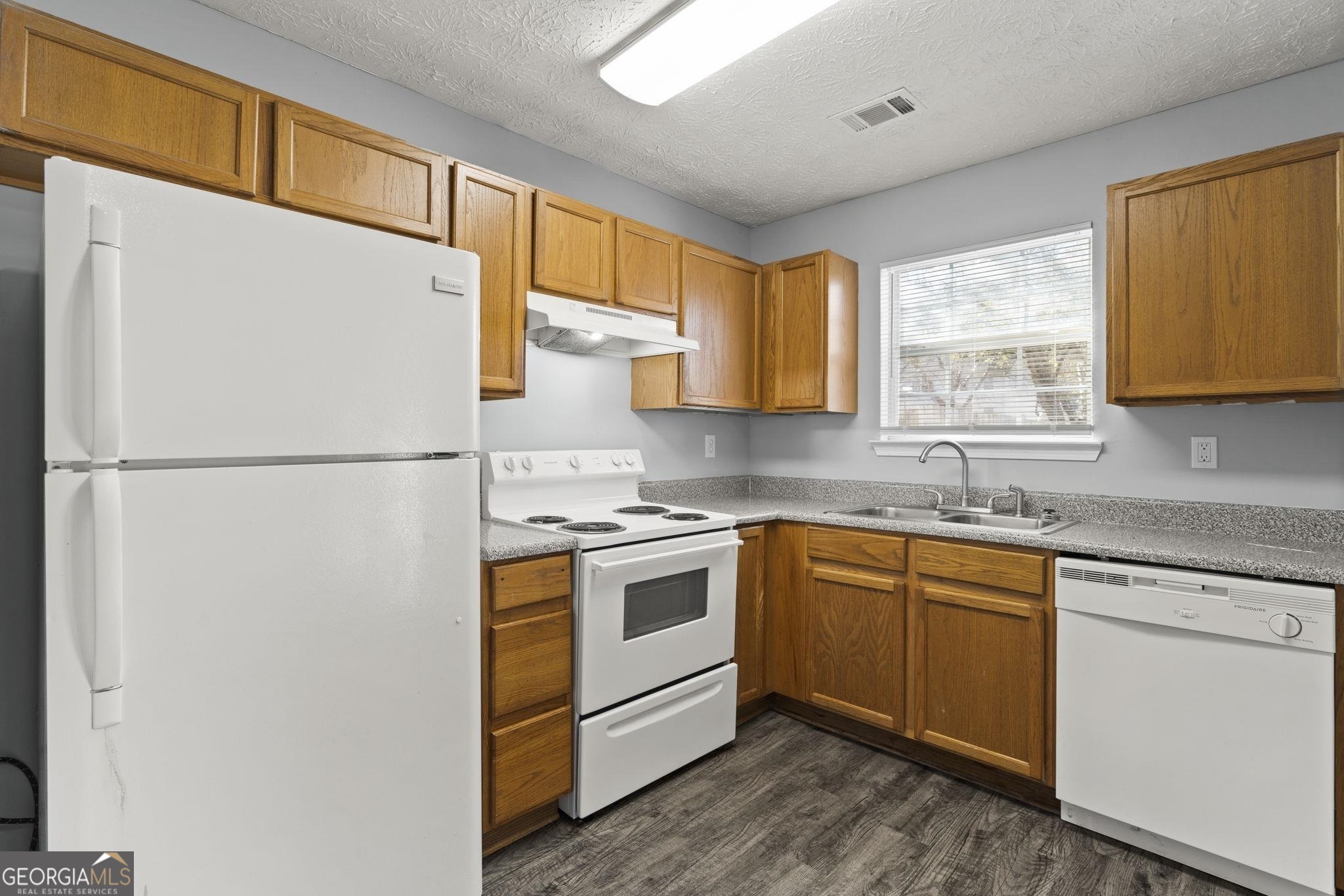1469 N 42 Highway Jackson GA 30233