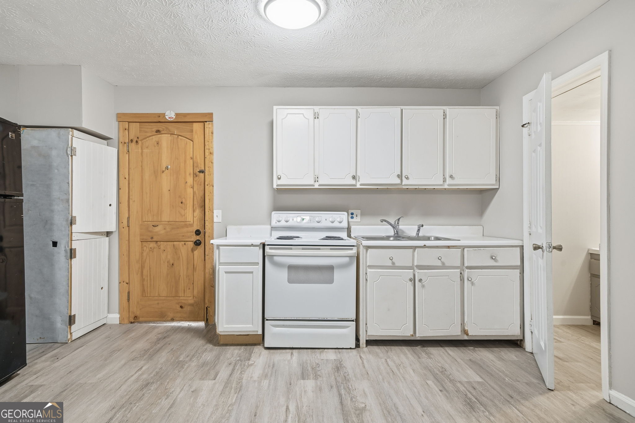 212 Chandler Street Calhoun GA 30701