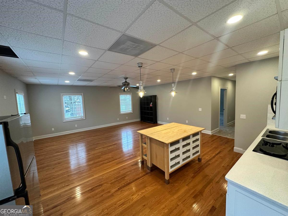 1051 Parkside Commons Greensboro GA 30642