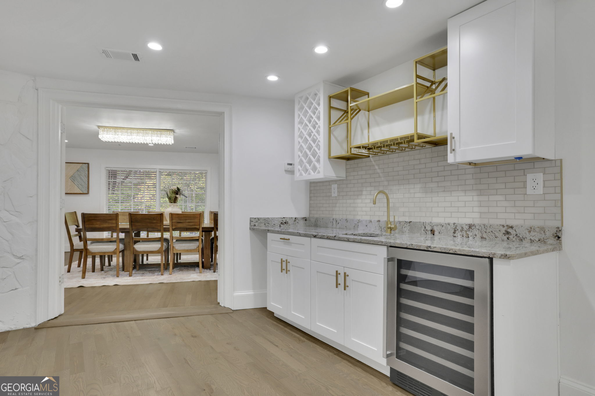 3018 W Pine Valley Road NW Atlanta GA 30305