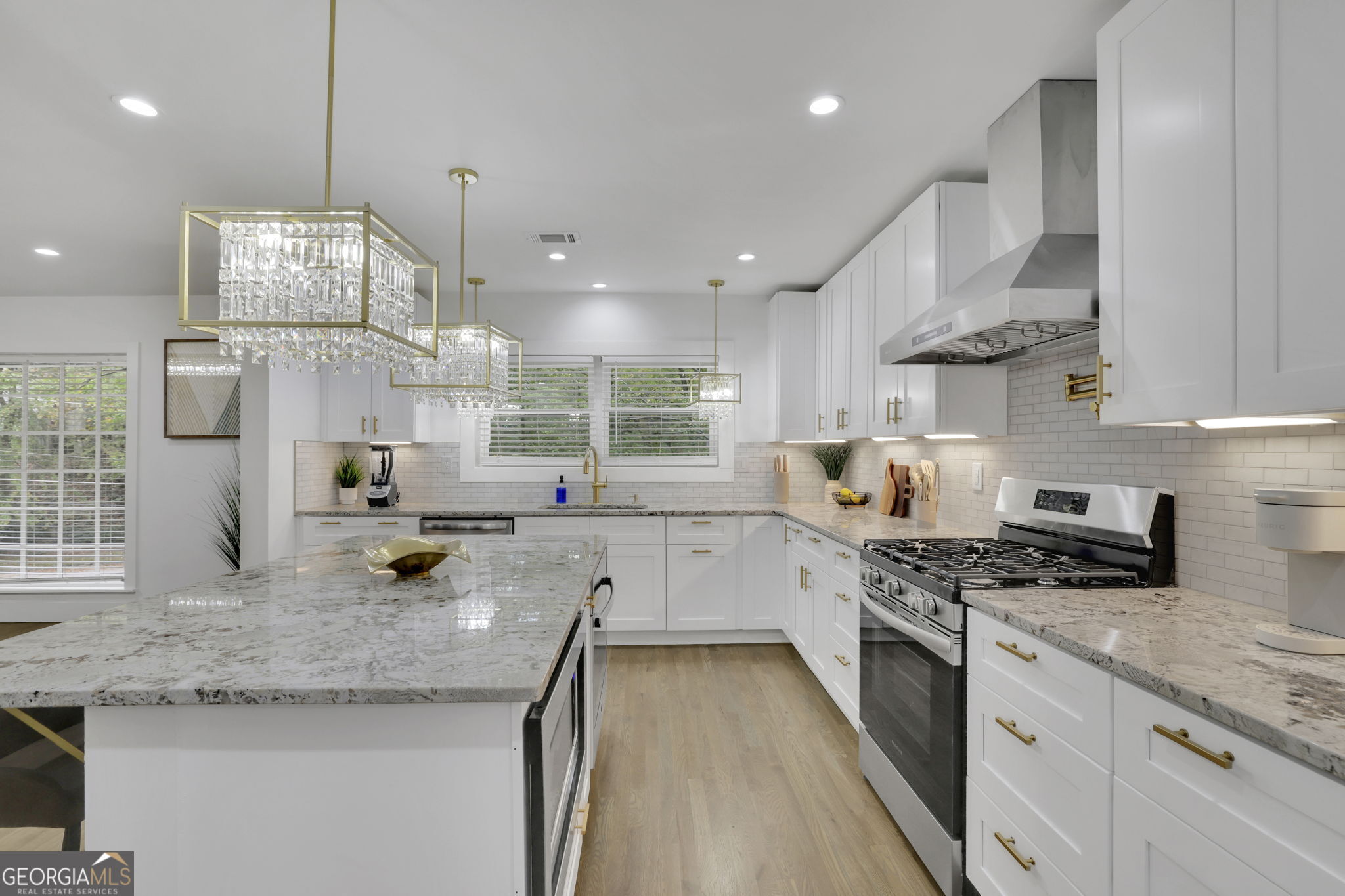 3018 W Pine Valley Road NW Atlanta GA 30305