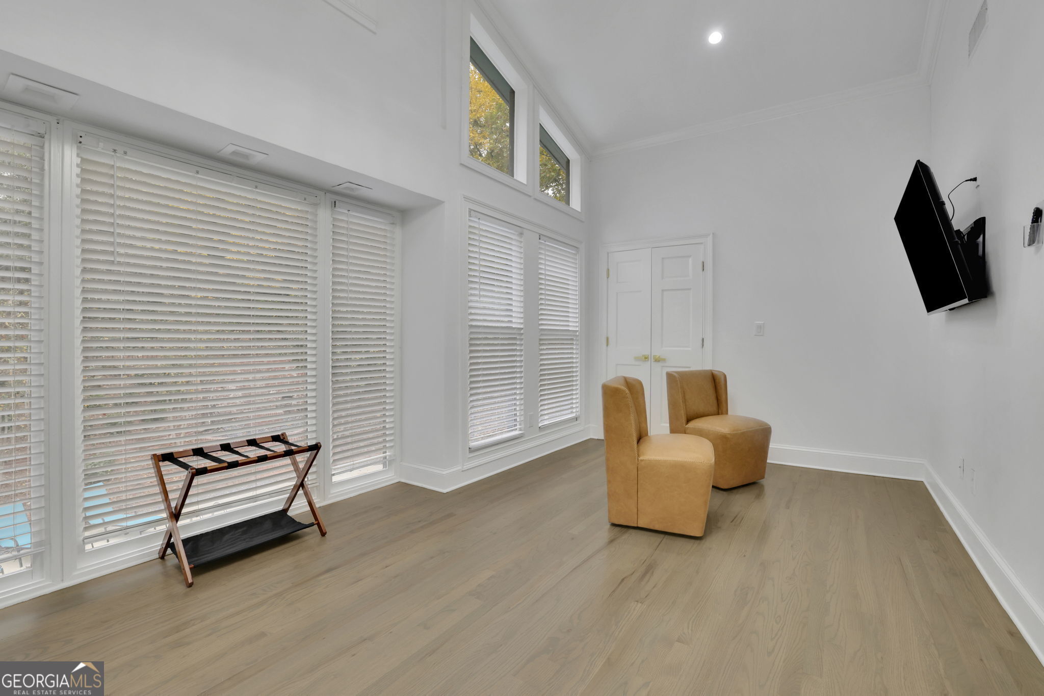 3018 W Pine Valley Road NW Atlanta GA 30305