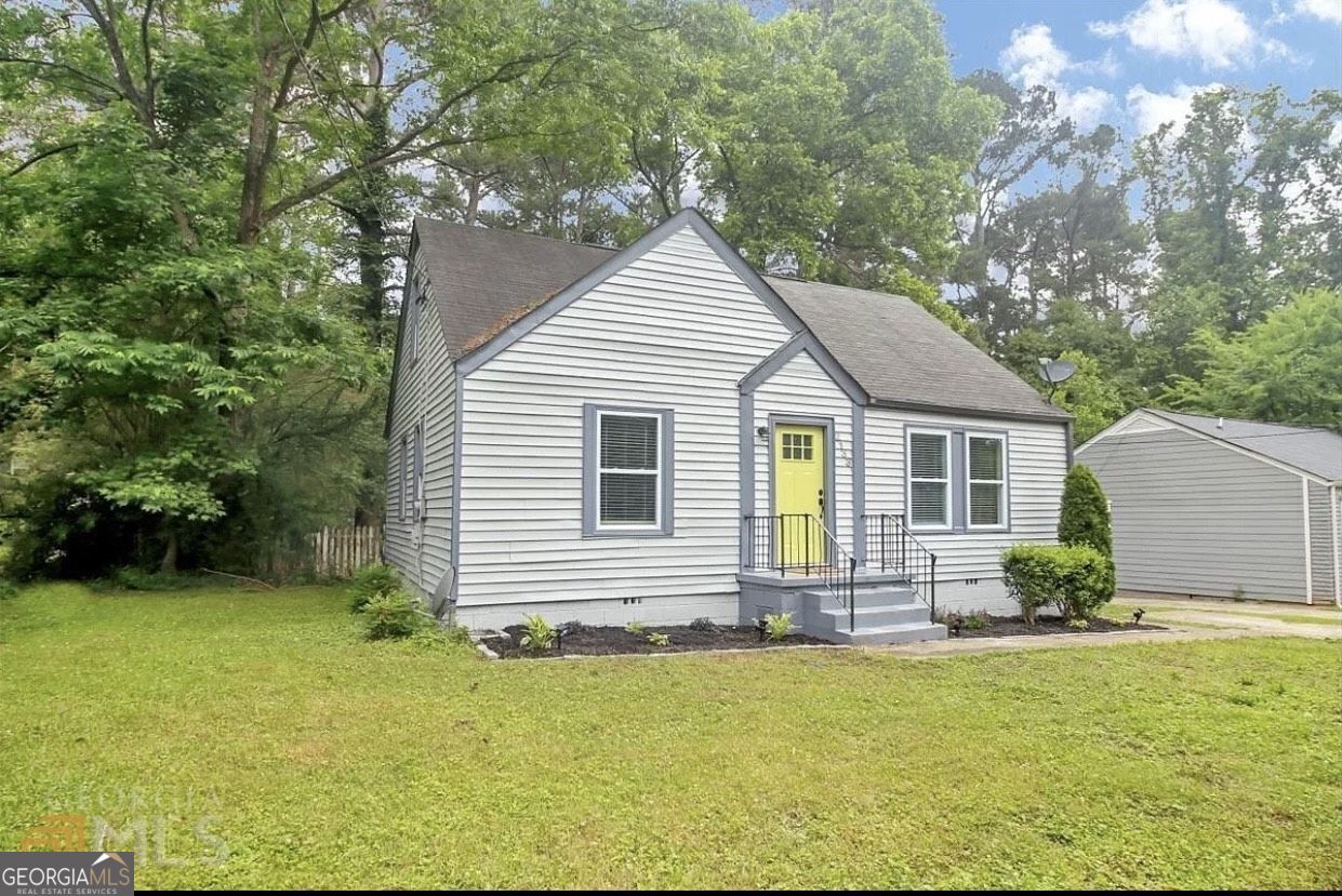 2133 Pinehurst Drive East Point GA 30344