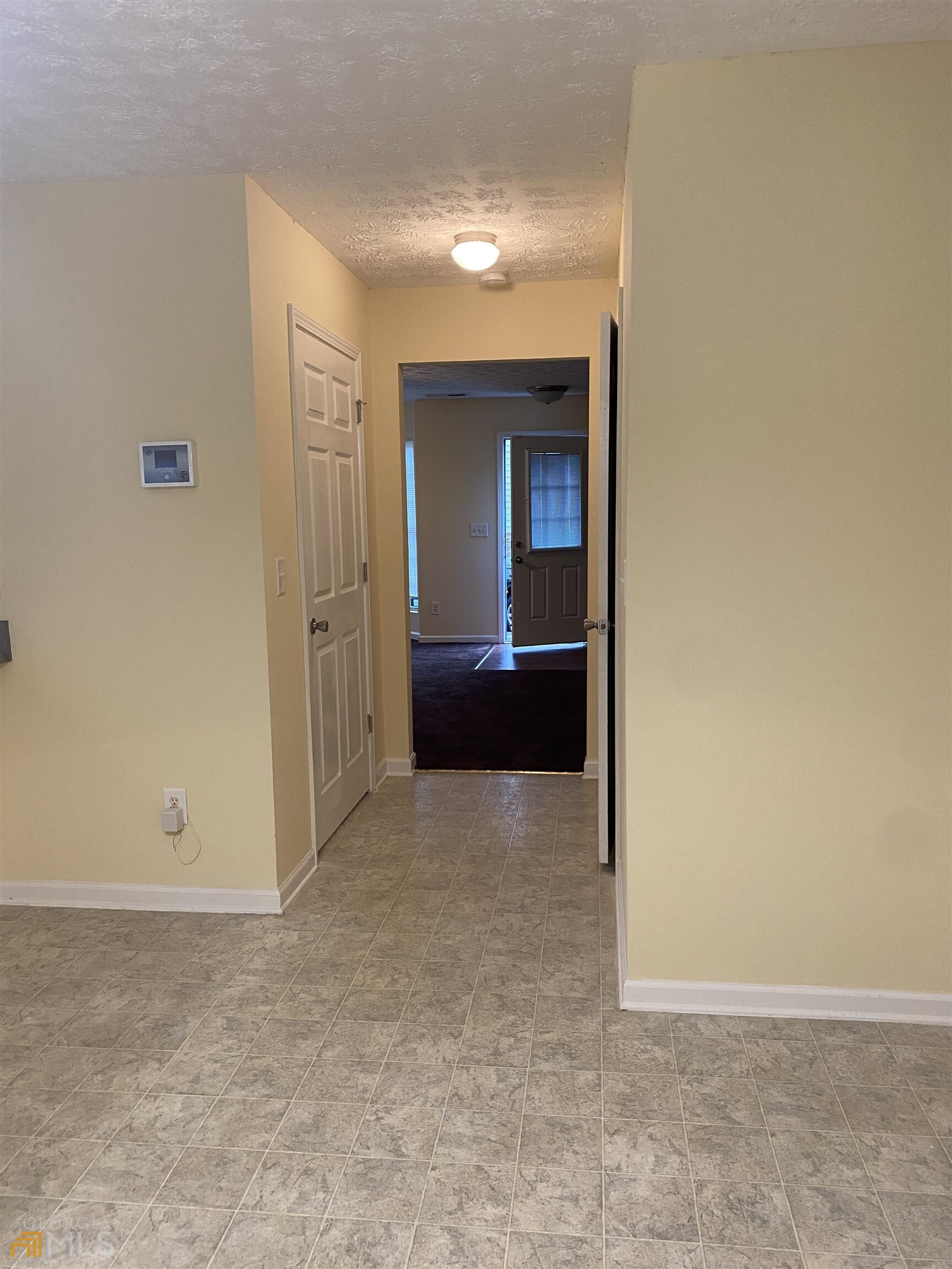7200 Grosbeak Street Union City GA 30291
