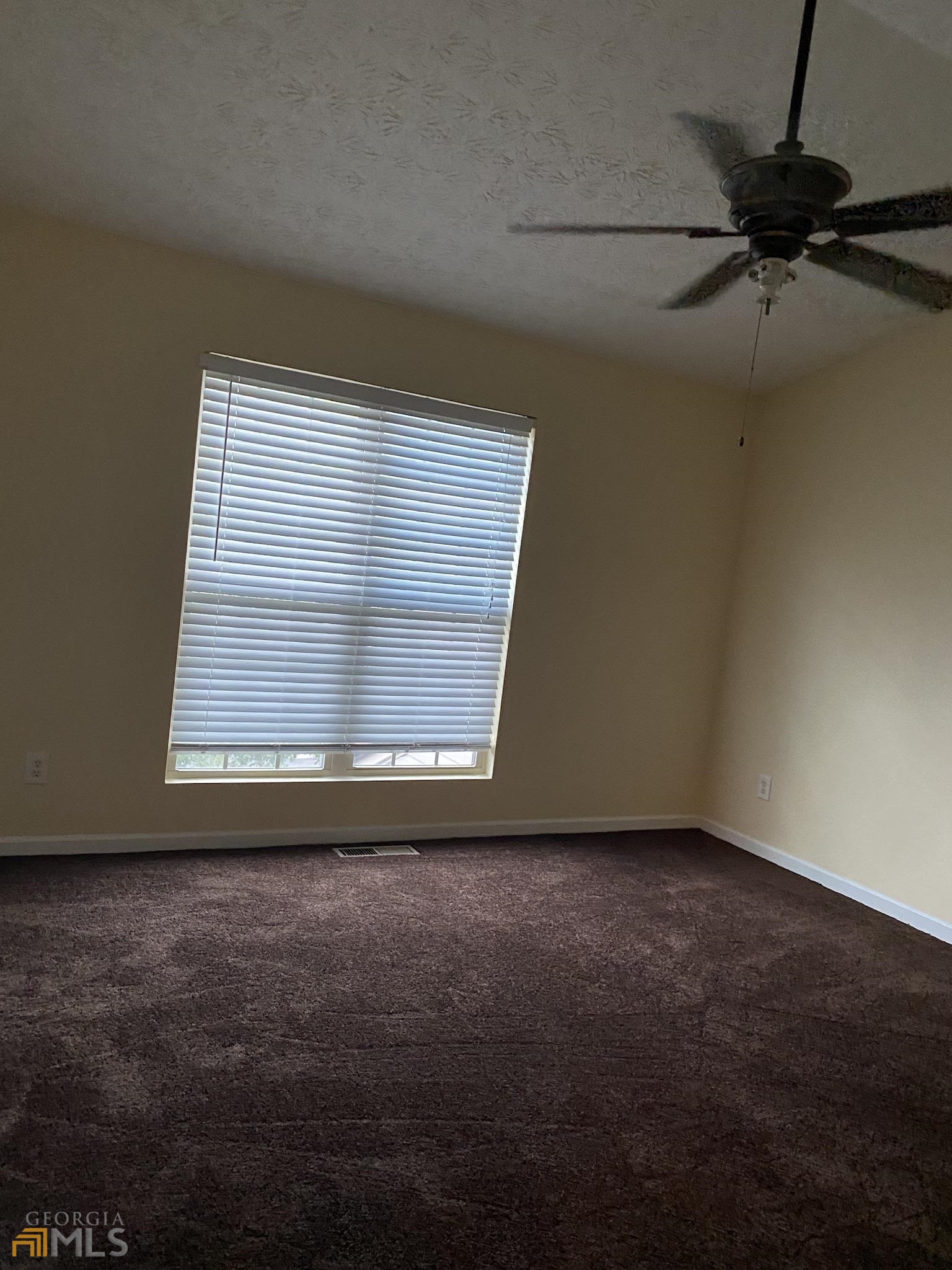 7200 Grosbeak Street Union City GA 30291