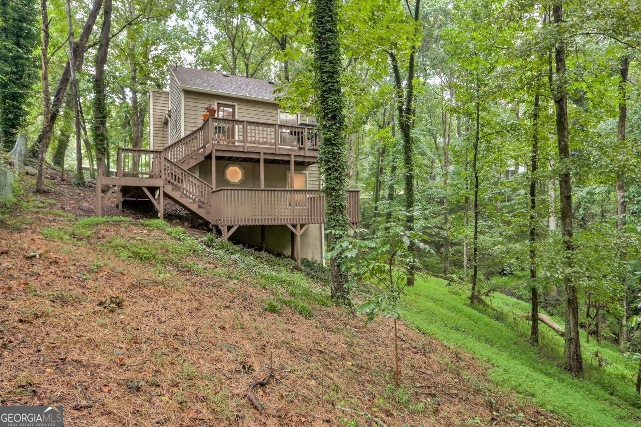 428 Riverlake Court Woodstock GA 30188