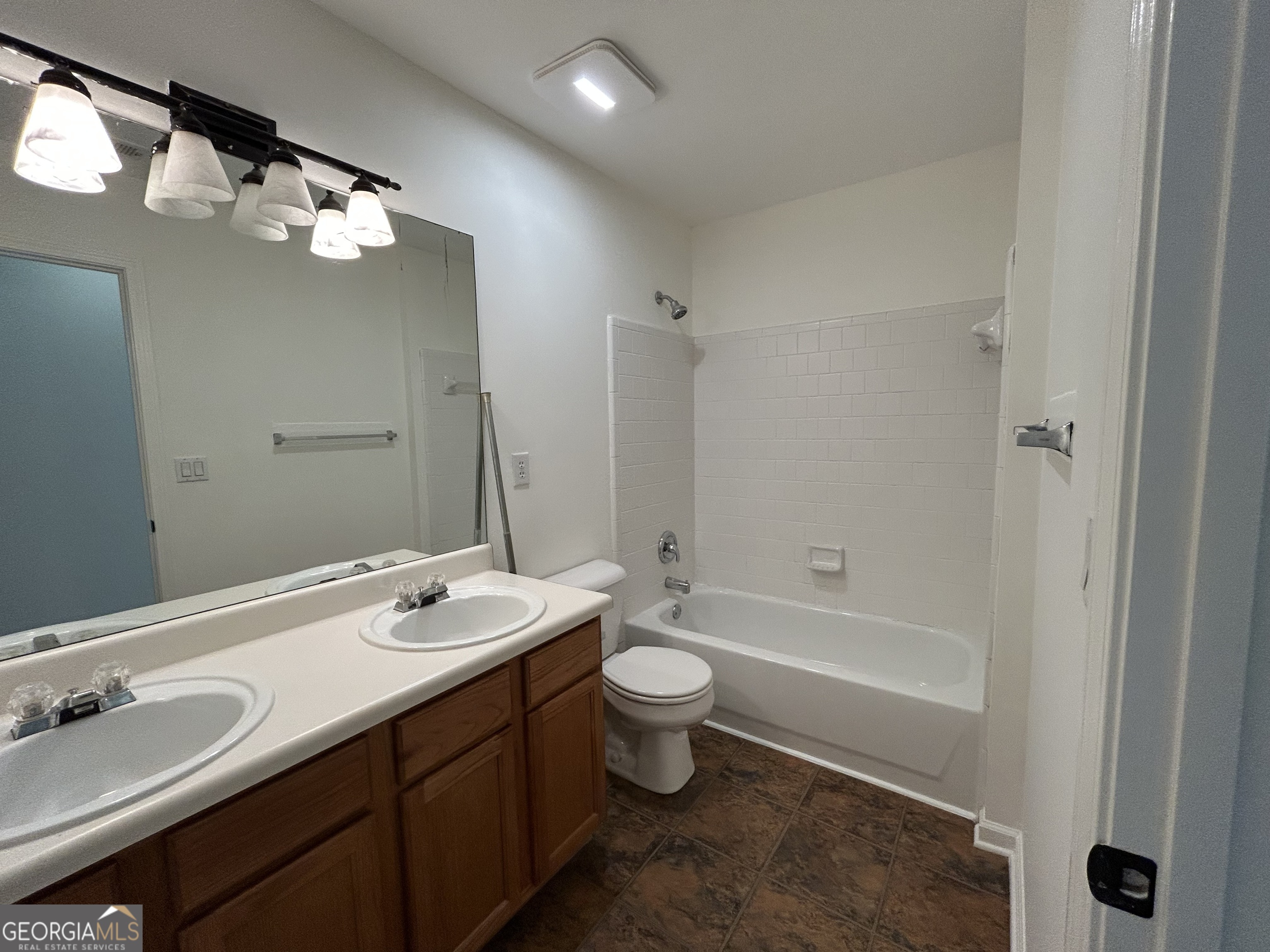 665 Arncliffe Court Johns Creek GA 30005