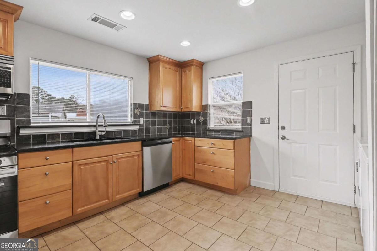 3036 Peeler Road Atlanta GA 30360