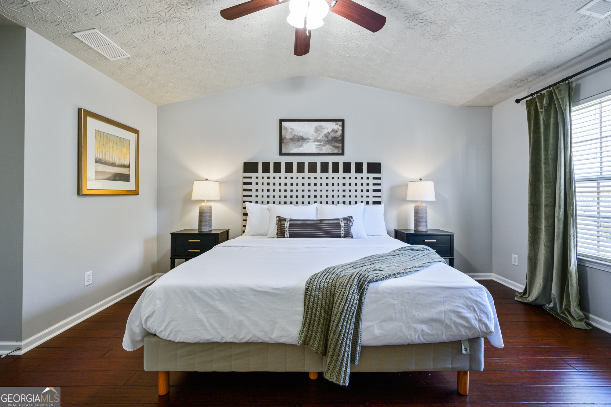 1431 Bay Overlook Drive Woodstock GA 30188