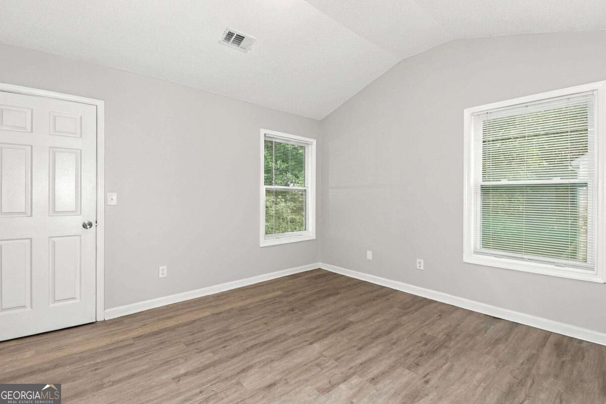 5730 Broadleaf Way Atlanta GA 30349