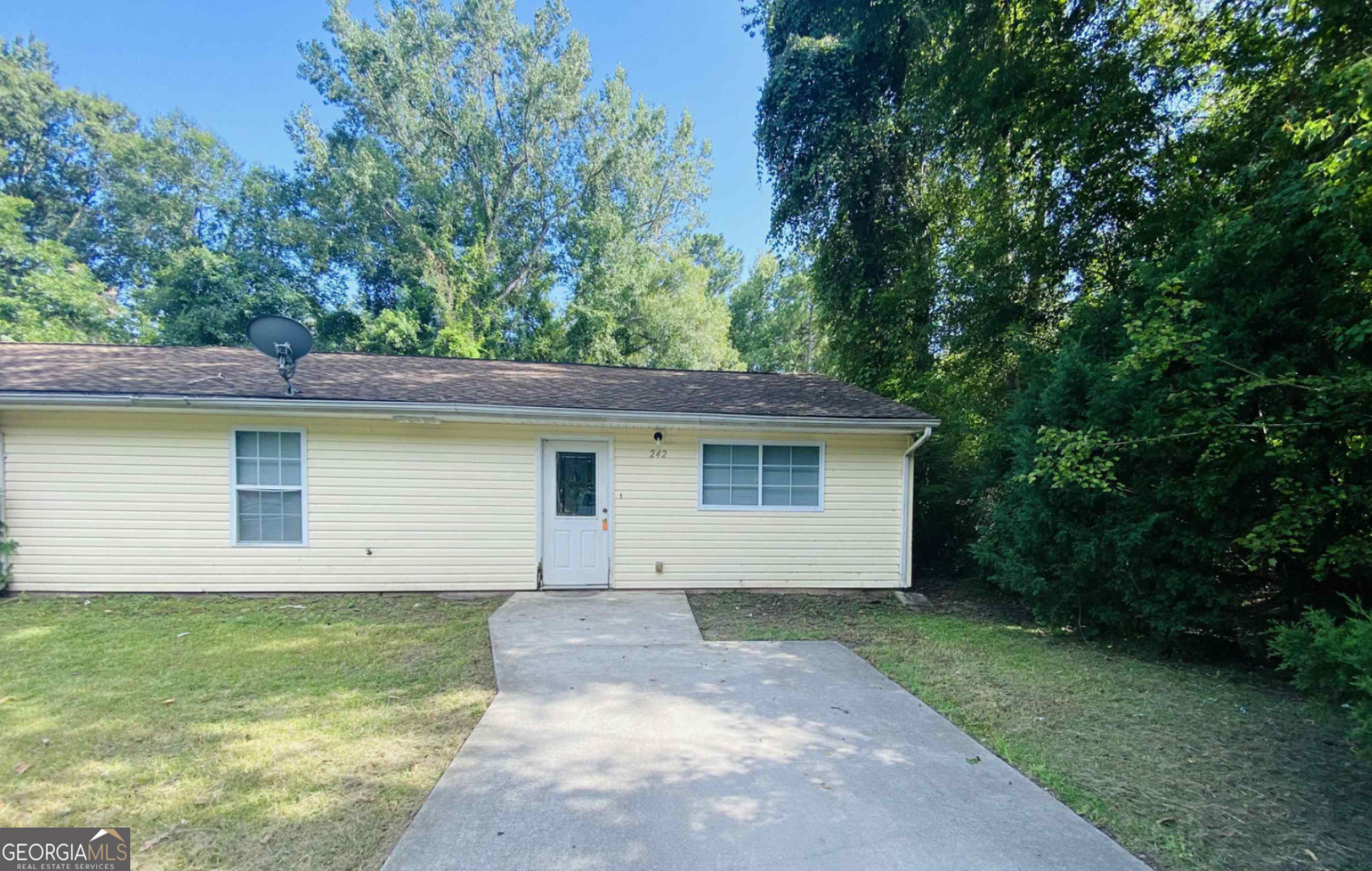 240 W Dawson Avenue Kingsland GA 31548