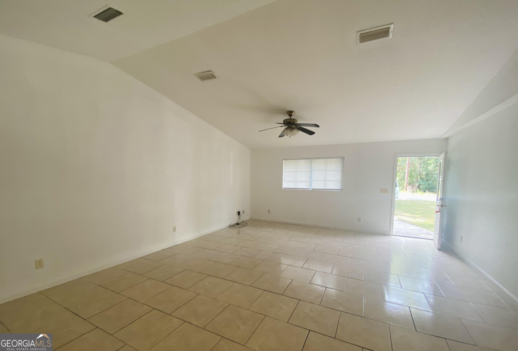 240 W Dawson Avenue Kingsland GA 31548