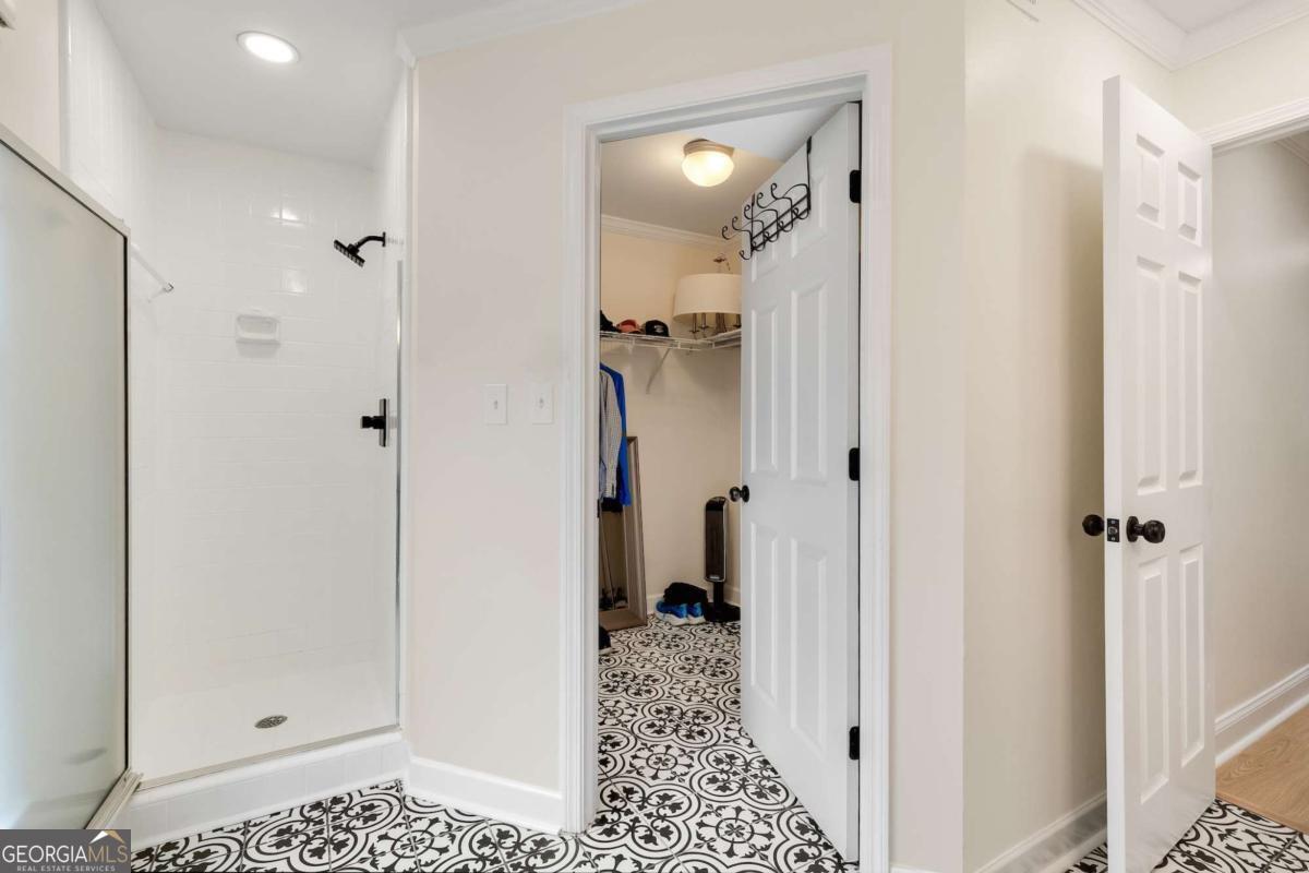 1105 Garden Court Atlanta GA 30328