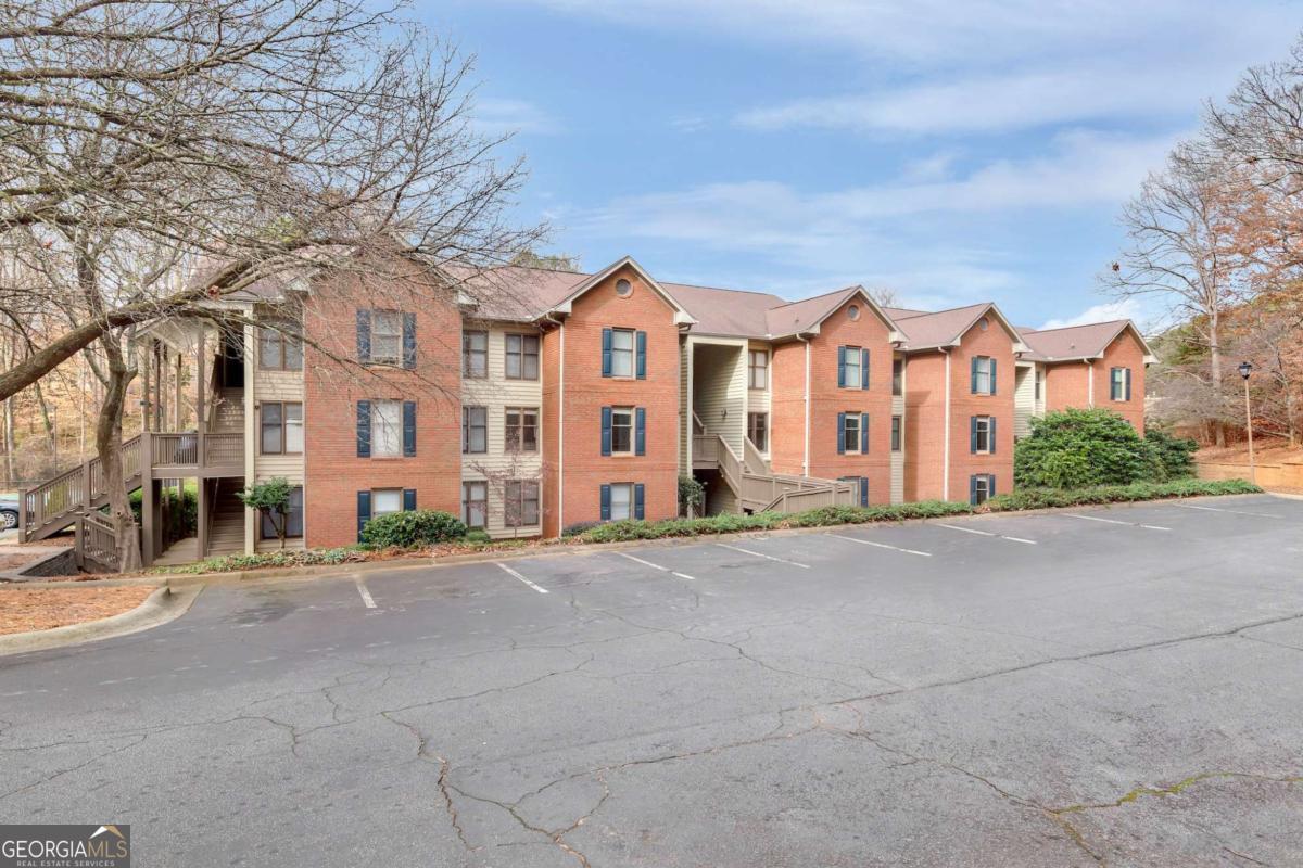 1105 Garden Court Atlanta GA 30328