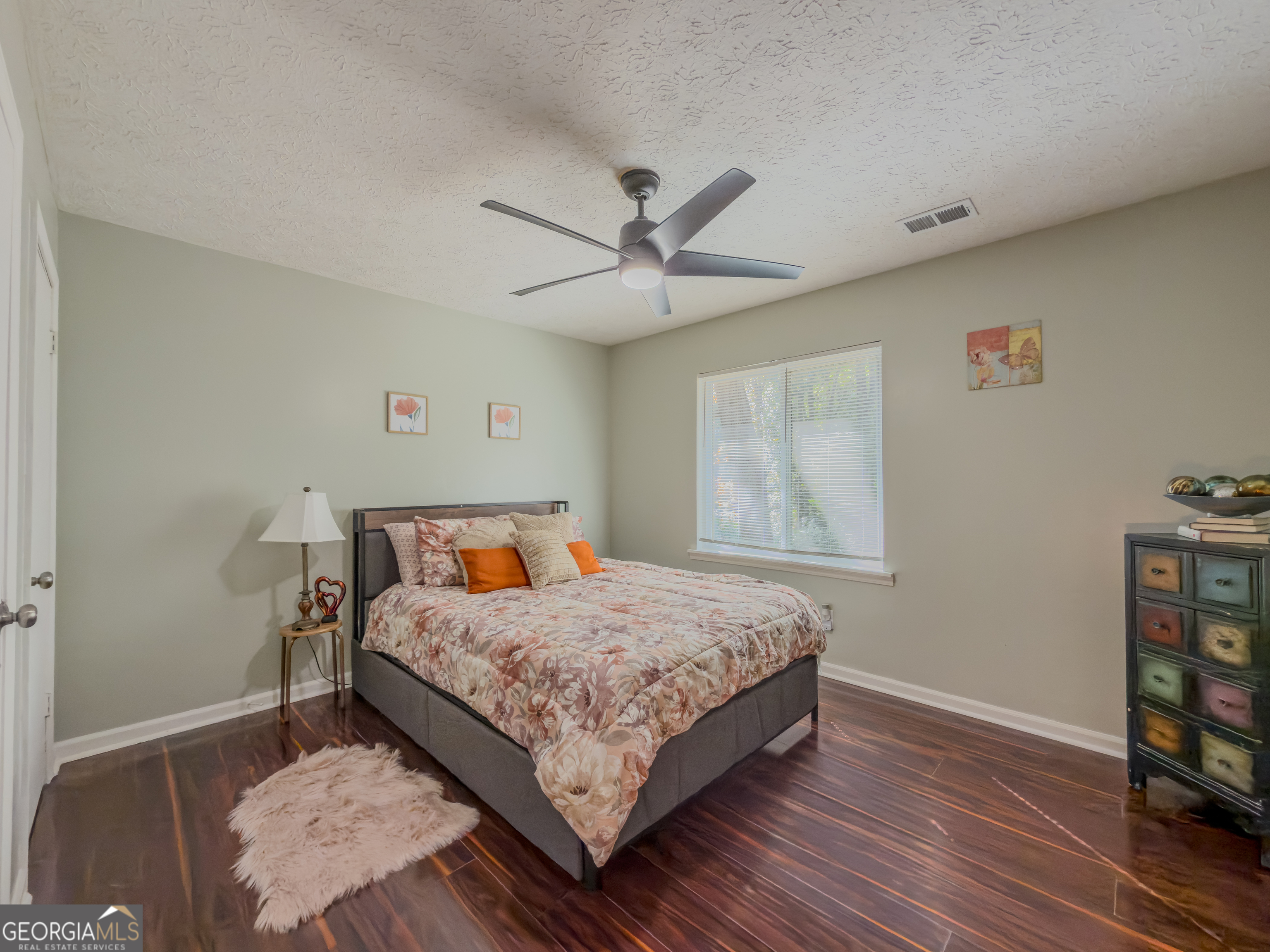 580 Pineland Circle SW Mableton GA 30126