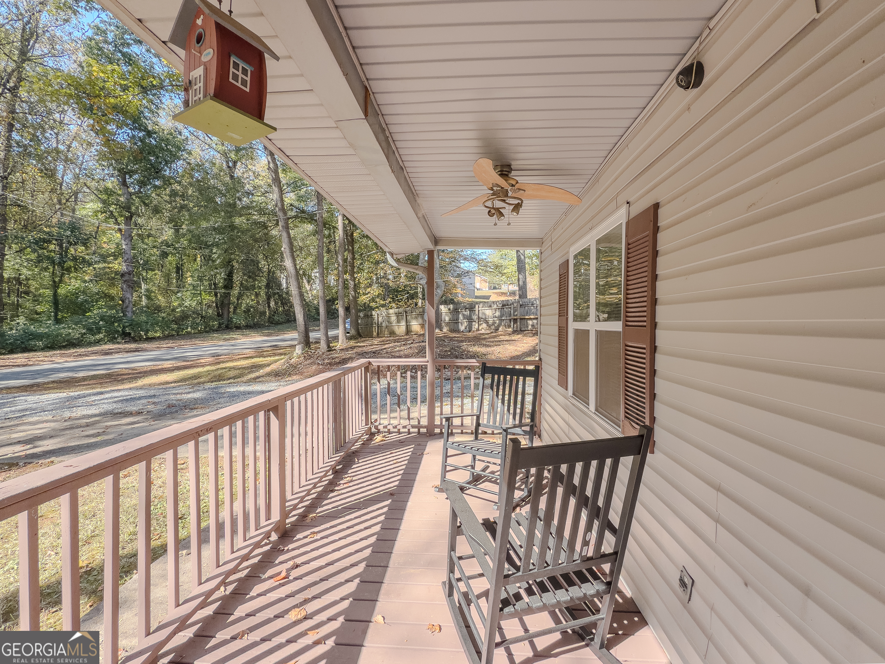 580 Pineland Circle SW Mableton GA 30126