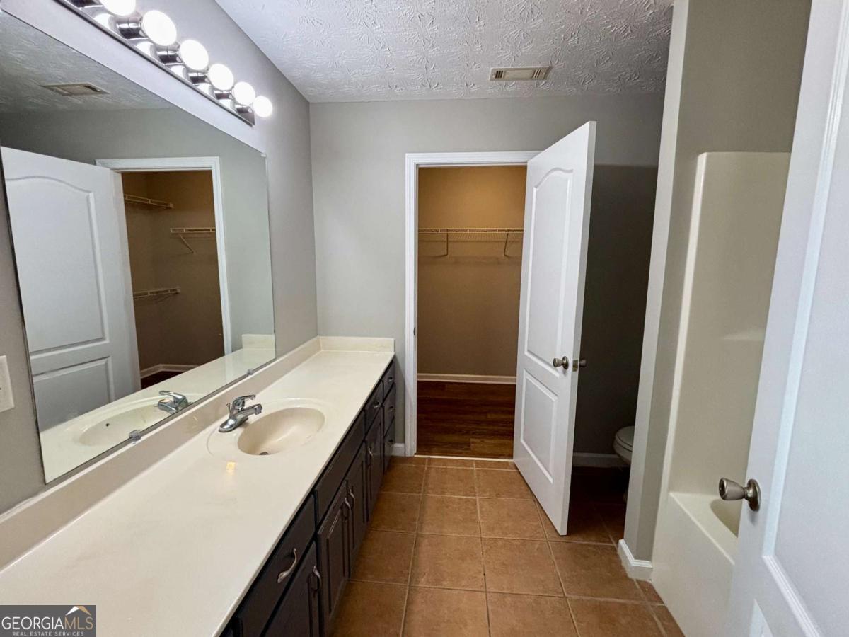 500 Dove Way Social Circle GA 30025