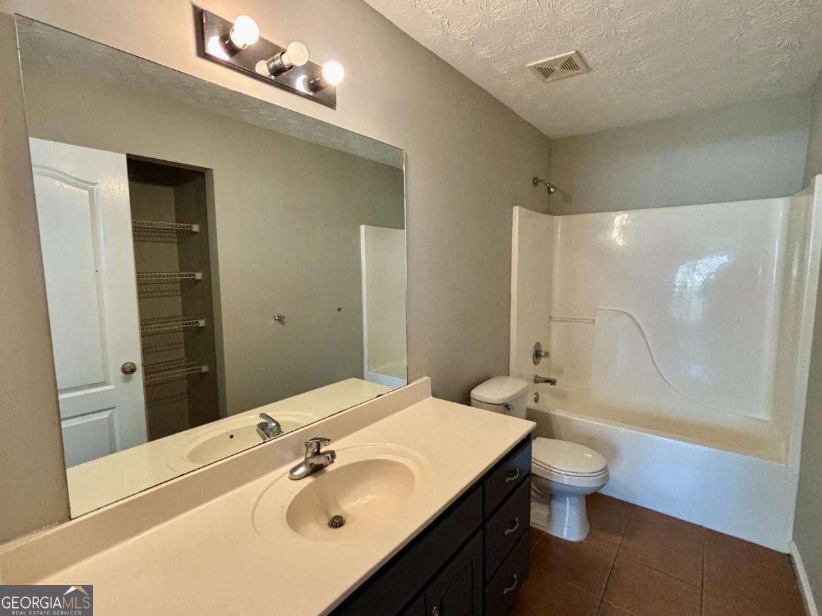 500 Dove Way Social Circle GA 30025
