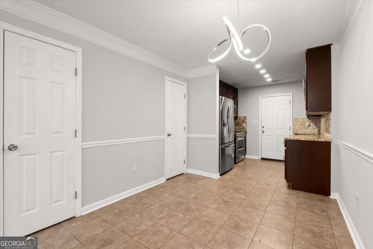 2172 Park Terrace Atlanta GA 30337