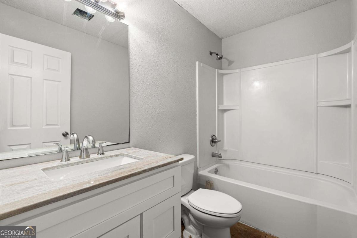 2172 Park Terrace Atlanta GA 30337
