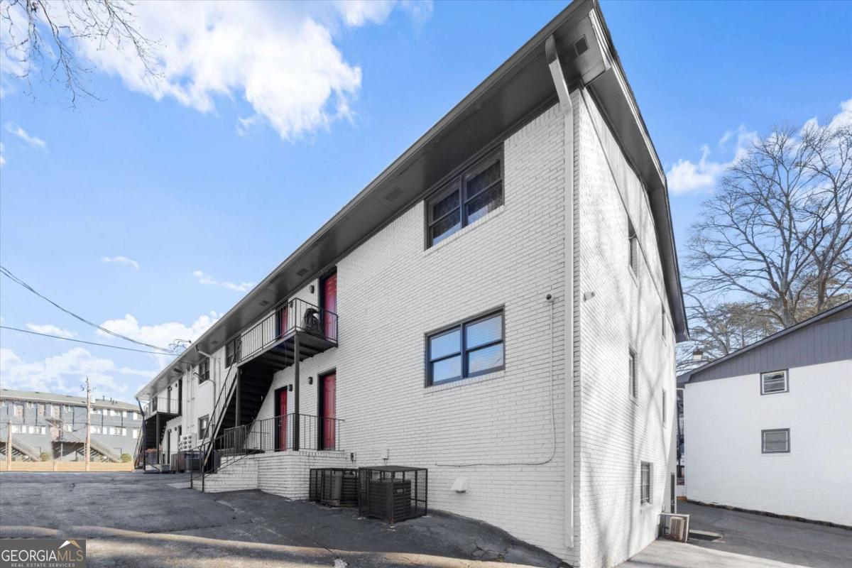 2172 Park Terrace Atlanta GA 30337