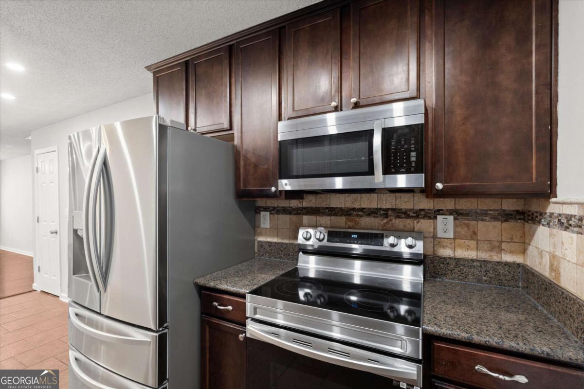 2172 Park Terrace Atlanta GA 30337