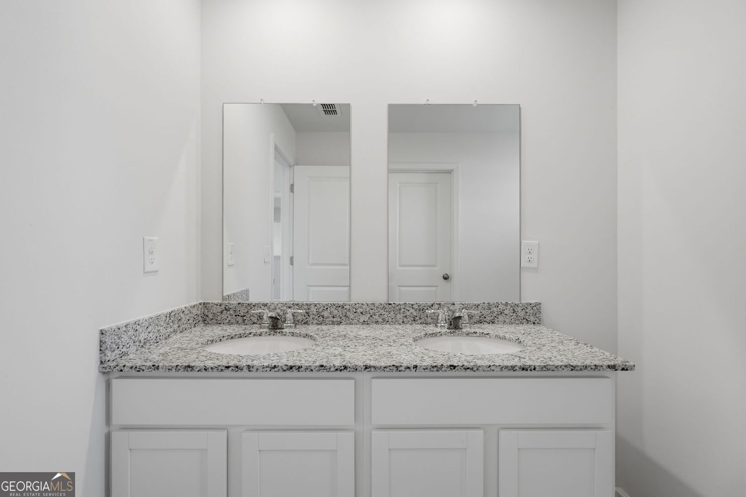 133 Oxford Lane Kingston GA 30145