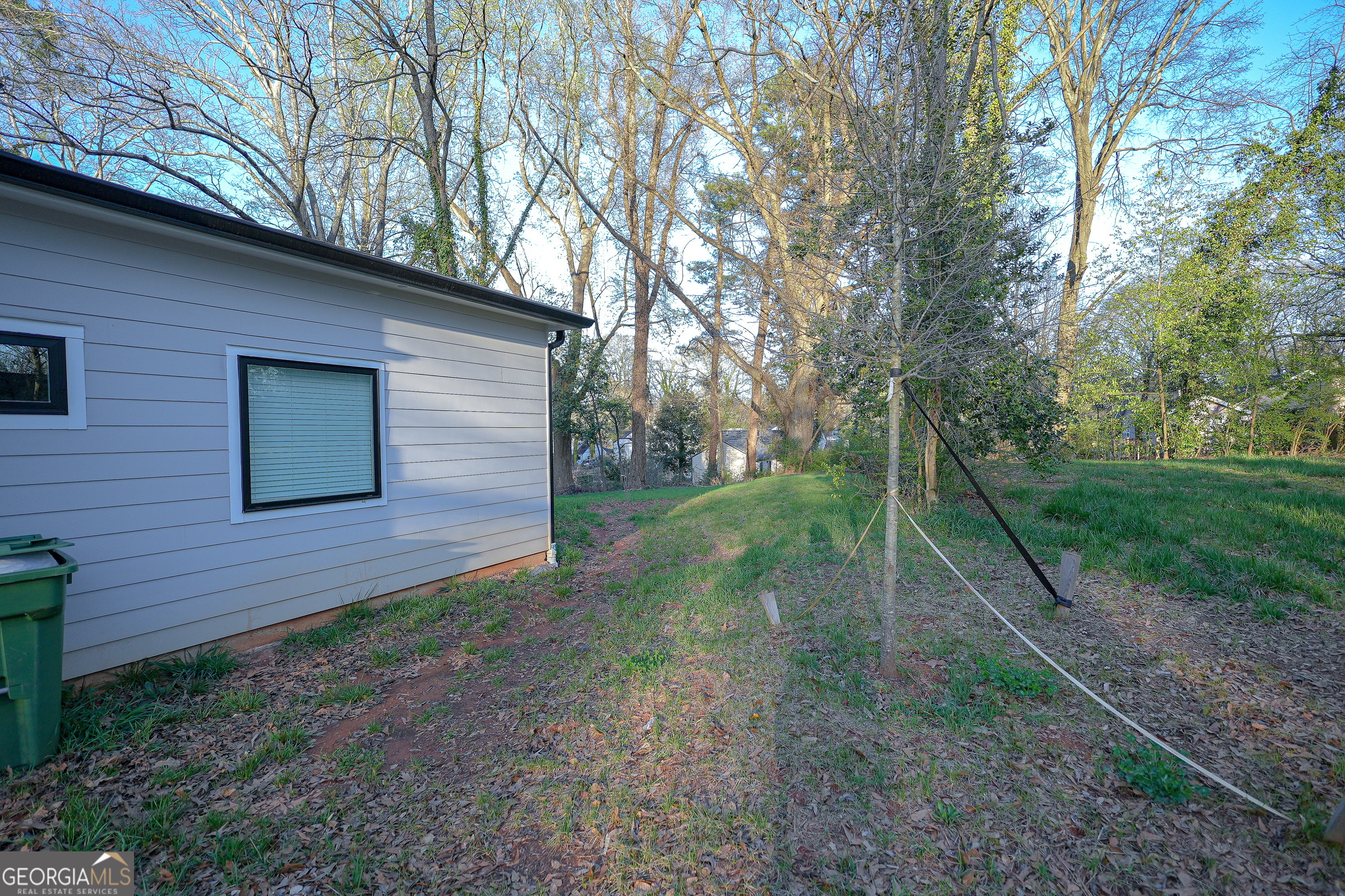 1452 Lockwood Drive SW Atlanta GA 30311