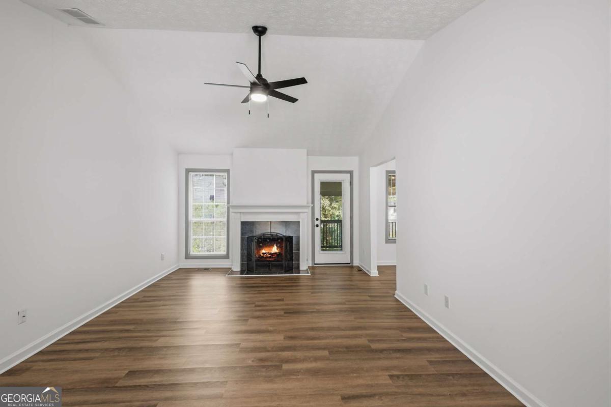 3989 Courtlin Cove NW Lilburn GA 30047