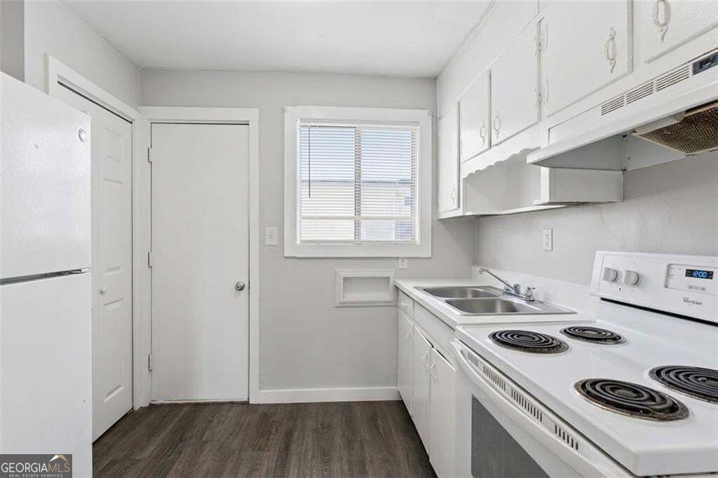 696 Hill Street Forest Park GA 30297