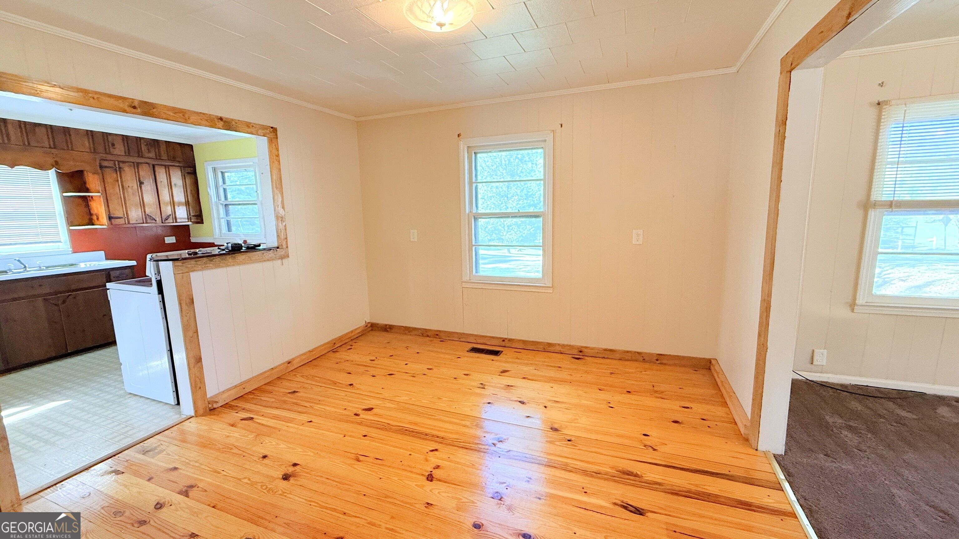 126 Kiker Street Tallapoosa GA 30176