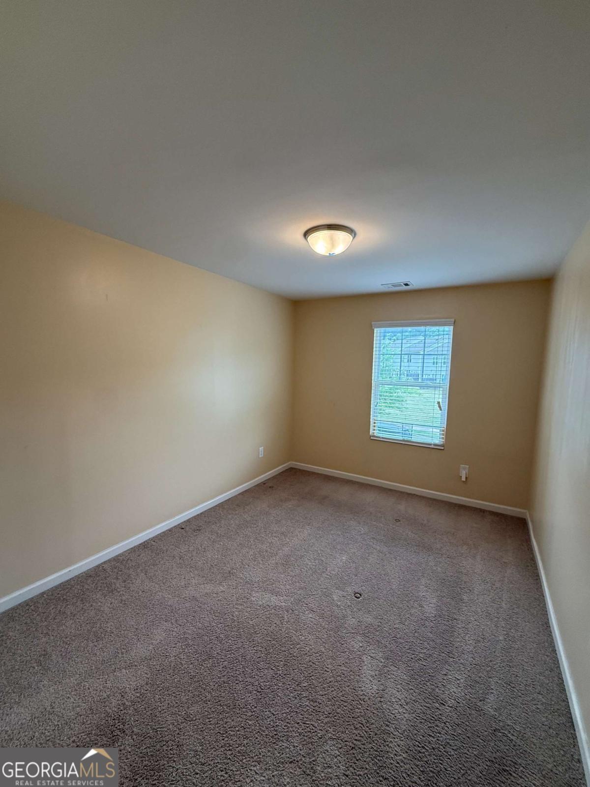 2330 Mckenna Square Drive Lithonia GA 30058