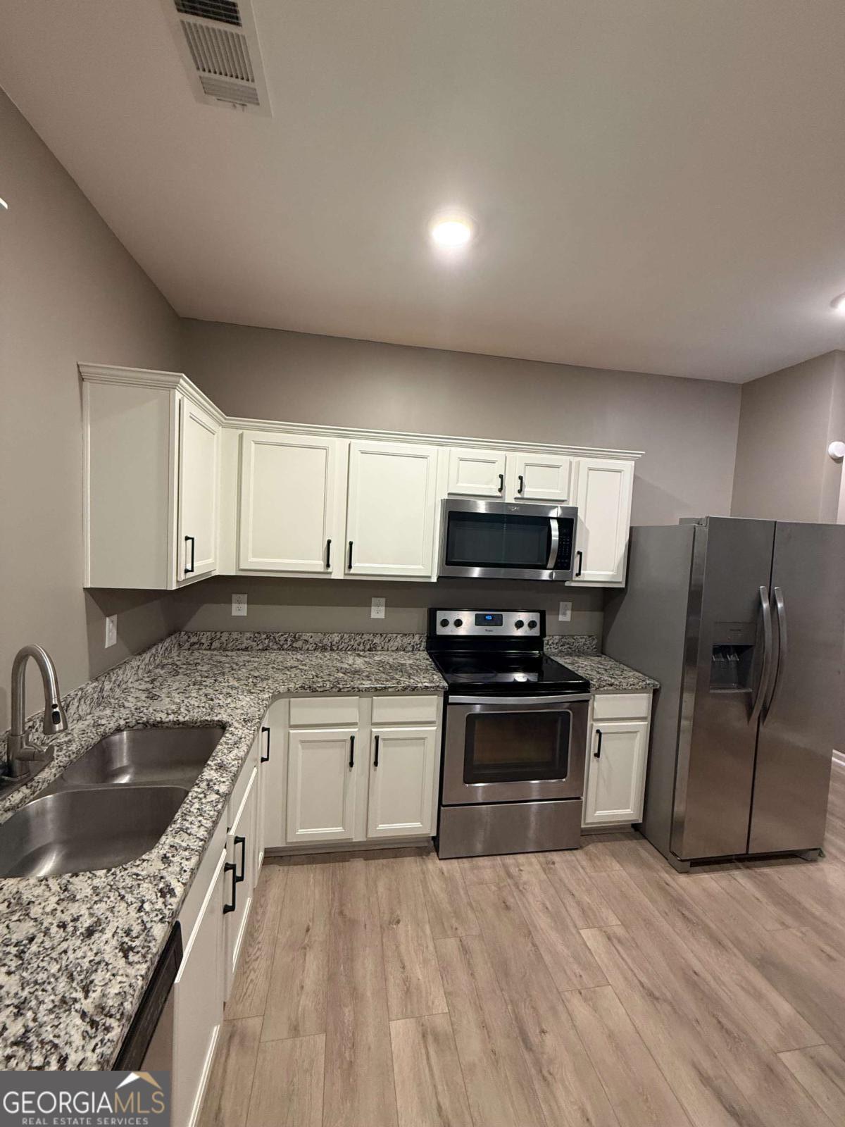 2330 Mckenna Square Drive Lithonia GA 30058