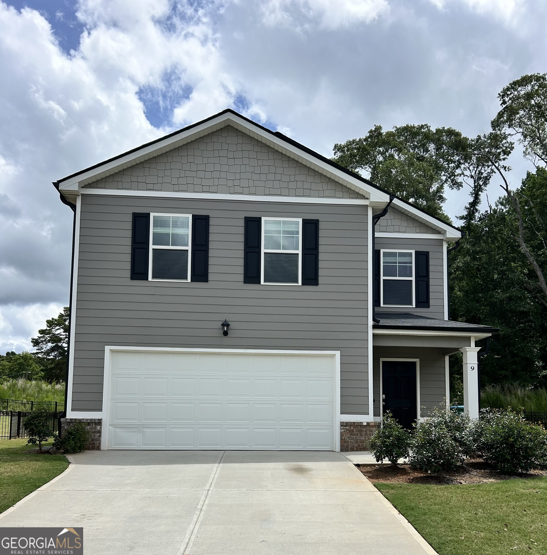 9 Charleston Court Statham GA 30666
