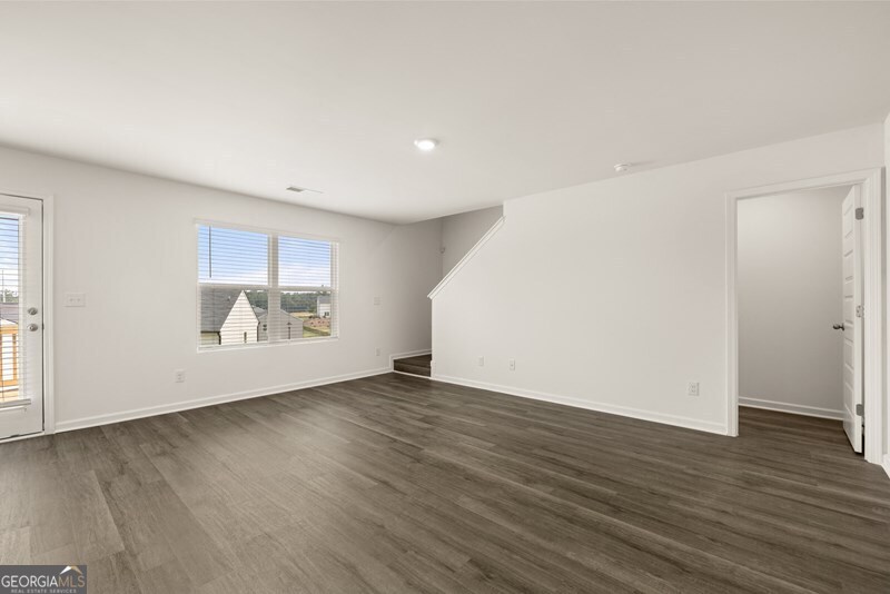 9 Charleston Court Statham GA 30666