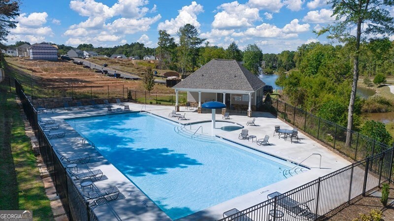 9 Charleston Court Statham GA 30666
