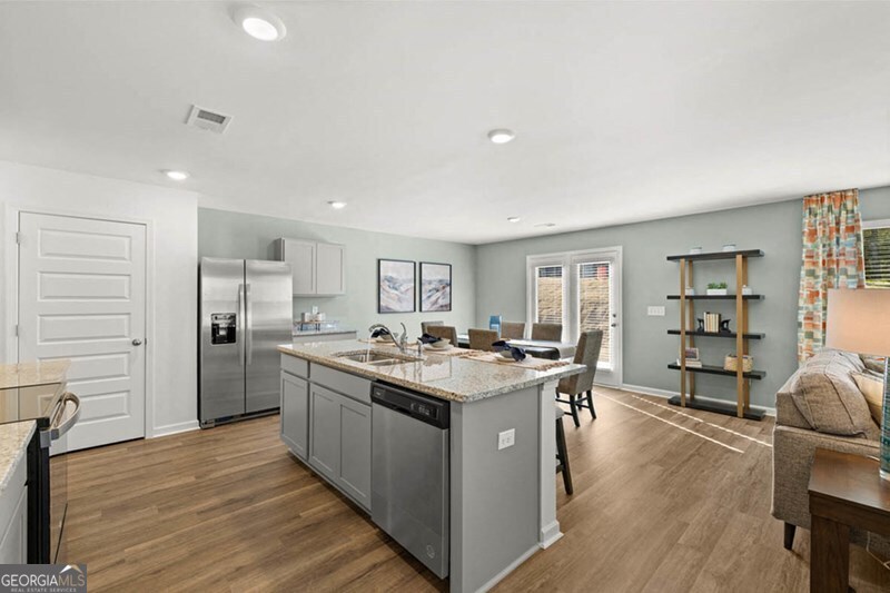 9 Charleston Court Statham GA 30666