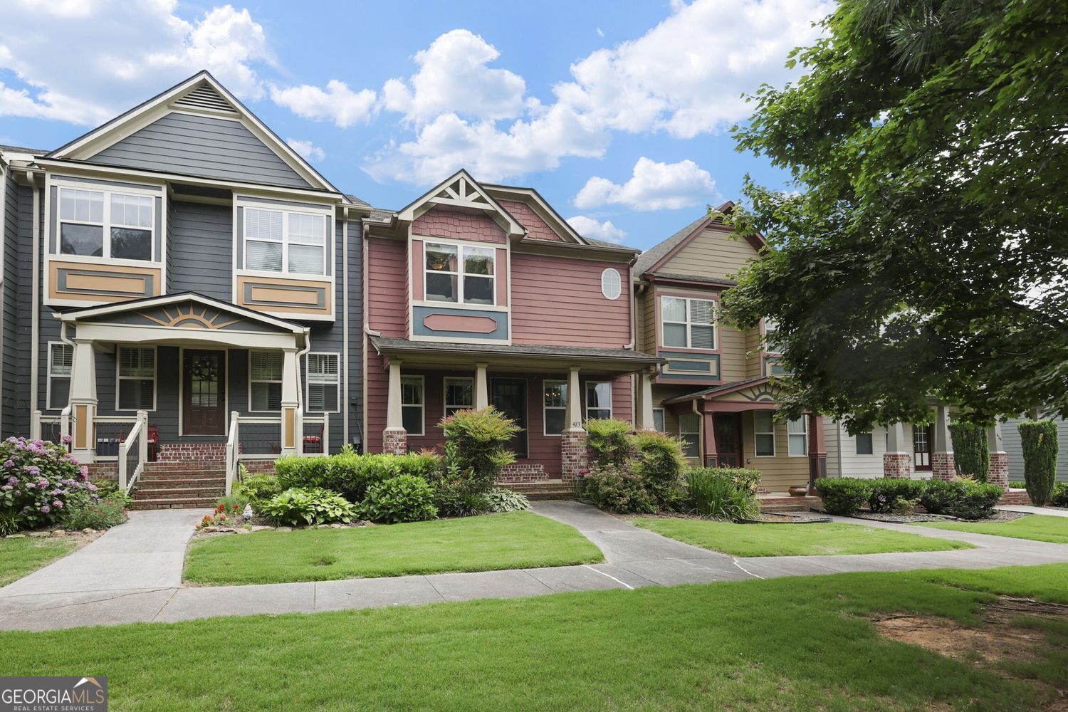 423 Royal Crescent Lane E Canton GA 30115