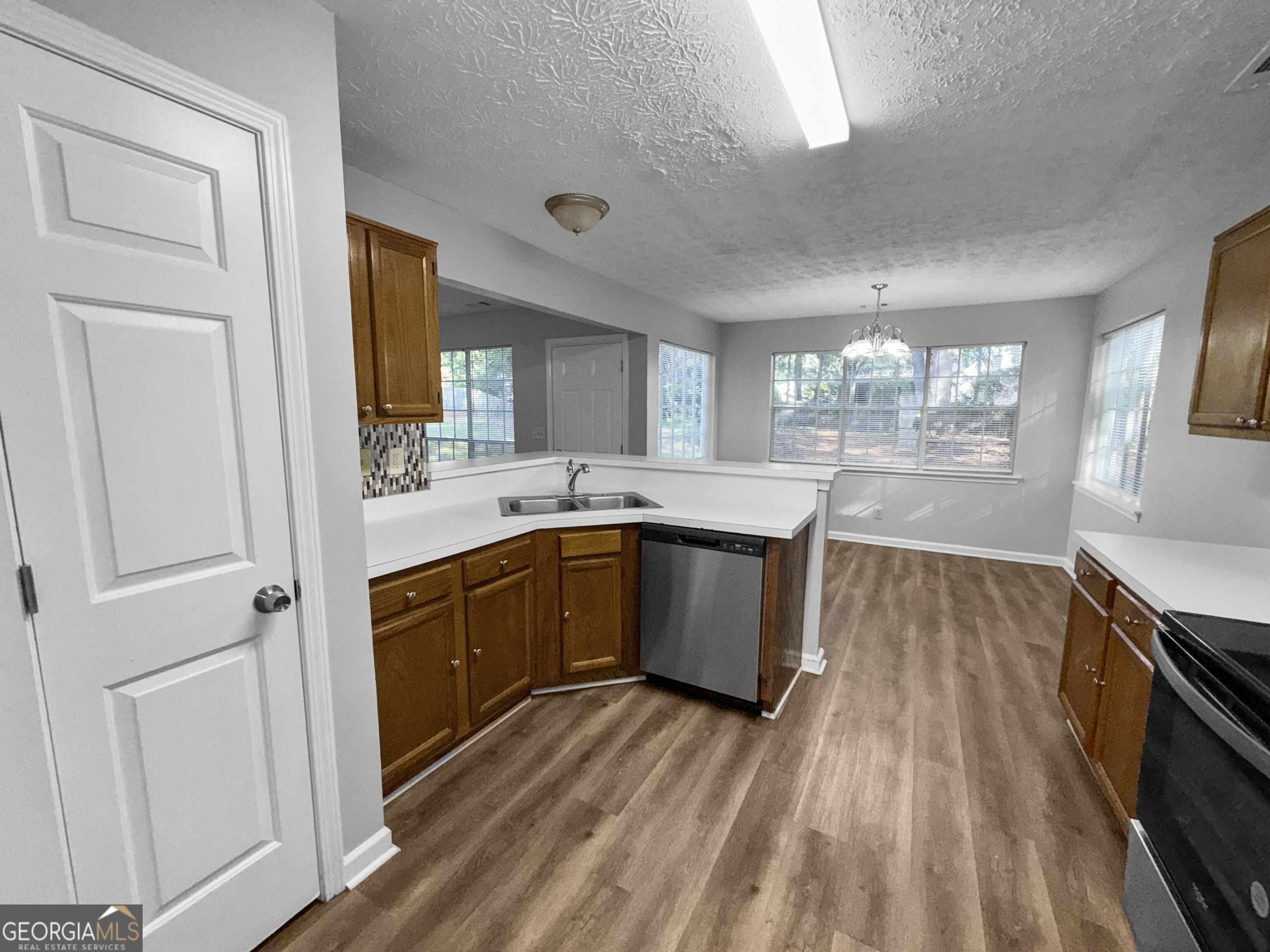8432 Cedar Creek Ridge Riverdale GA 30274