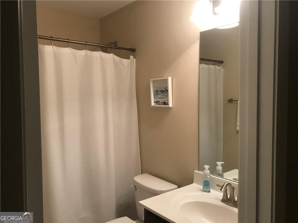 1055 Hampton Oaks Drive Alpharetta GA 30004